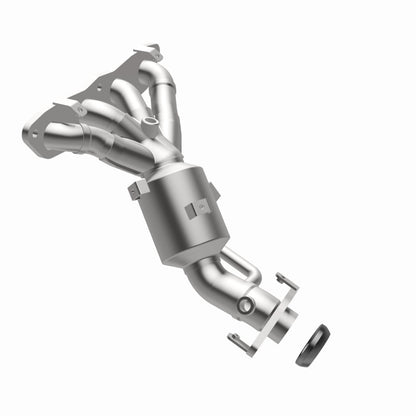 MagnaFlow Toyota Prius C OEM Grade Federal / EPA Compliant Manifold Catalytic Converter 52441 360 Degree Image Set