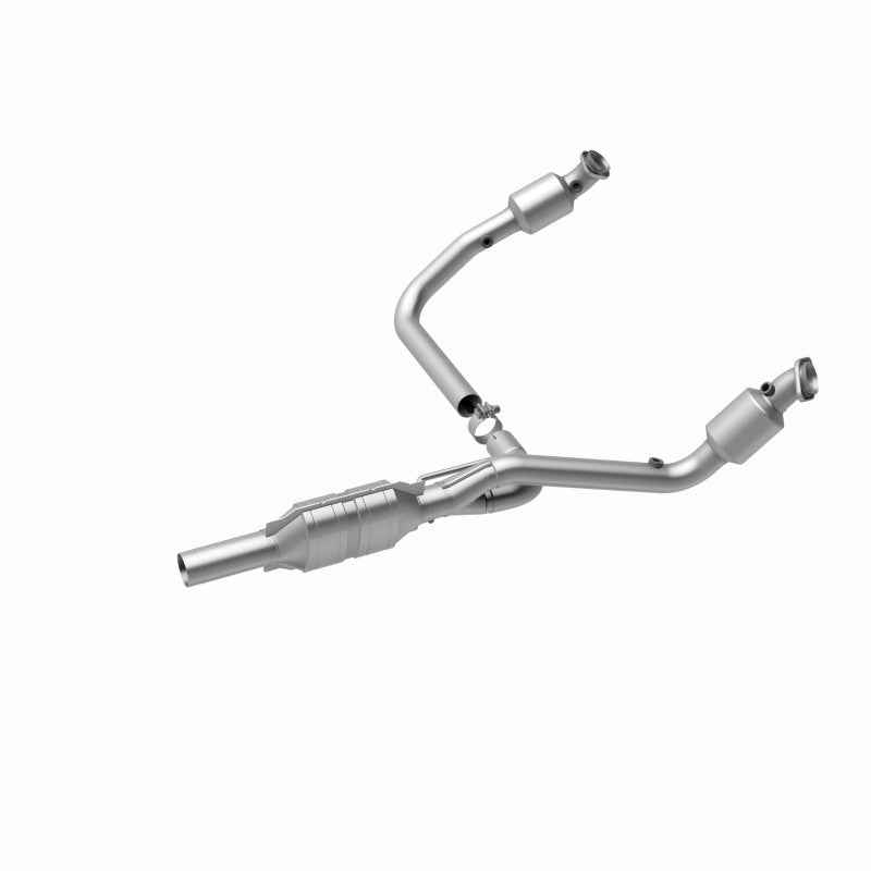 MagnaFlow Dodge California Grade CARB Compliant Direct-Fit Catalytic Converter 447233 360 Degree Image Set