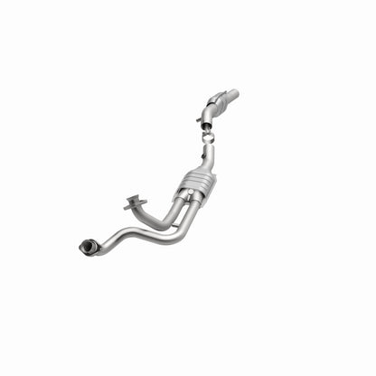 MagnaFlow Ford HM Grade Federal / EPA Compliant Direct-Fit Catalytic Converter 93381 360 Degree Image Set