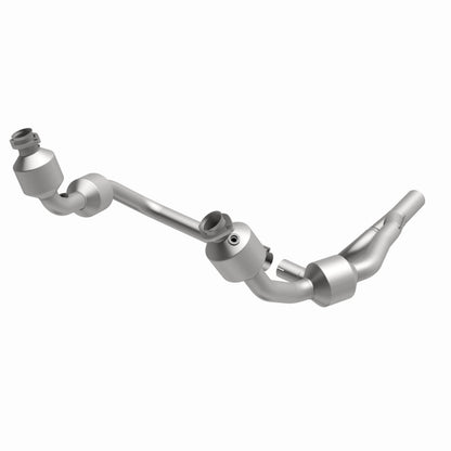 MagnaFlow Jeep Wrangler California Grade CARB Compliant Direct-Fit Catalytic Converter 5582689 360 Degree Image Set