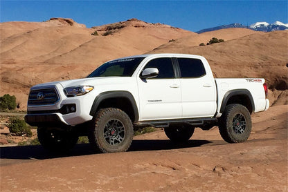 Tuff Country 05-23 Toyota Tacoma 4X4 & Prerunner 3in Lift Kit w/Control Arms (Excl TRD Pro SX6000) 53905KH 53905KH Photo - Mounted