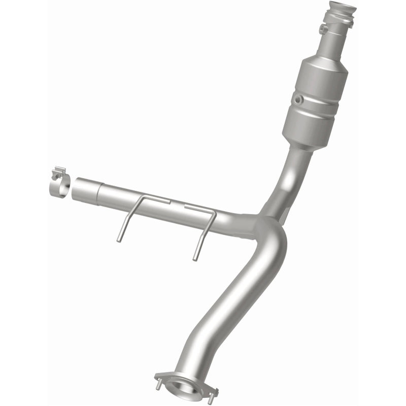MagnaFlow Ford F-150 California Grade CARB Compliant Direct-Fit Catalytic Converter 5551295 Photo - out of package