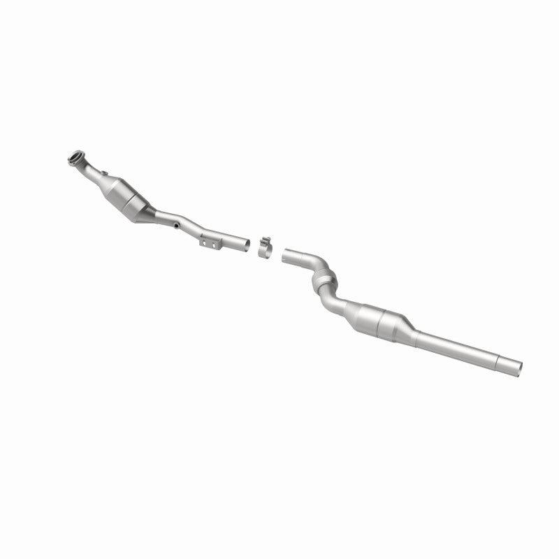MagnaFlow Mercedes-Benz E320 California Grade CARB Compliant Direct-Fit Catalytic Converter 454041 360 Degree Image Set