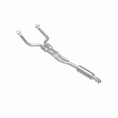 MagnaFlow Lexus GS300 OEM Grade Federal / EPA Compliant Direct-Fit Catalytic Converter 21-048 360 Degree Image Set