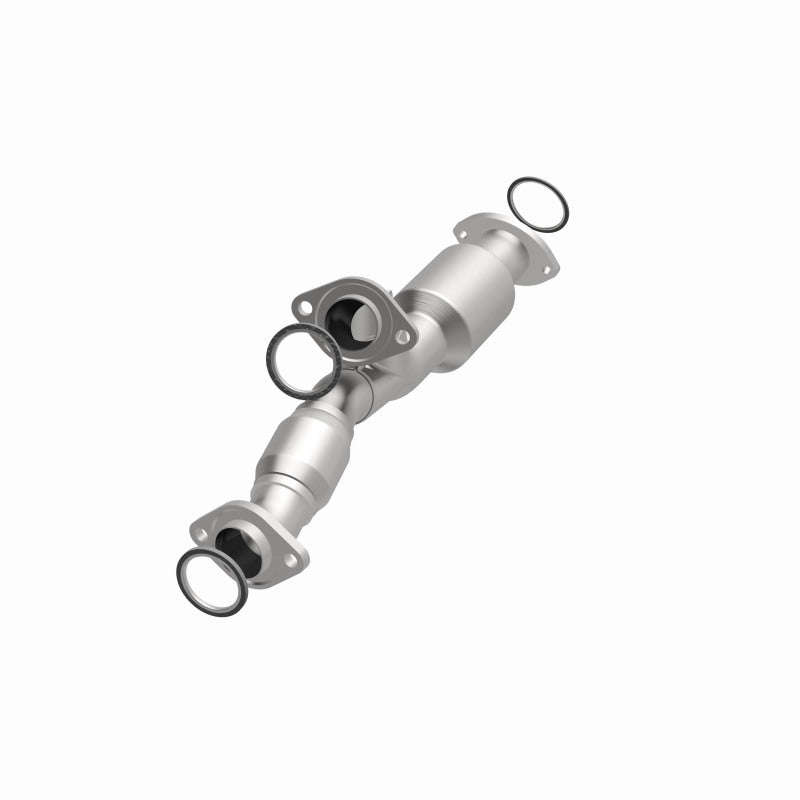 MagnaFlow HM Grade Federal / EPA Compliant Direct-Fit Catalytic Converter 93351 360 Degree Image Set