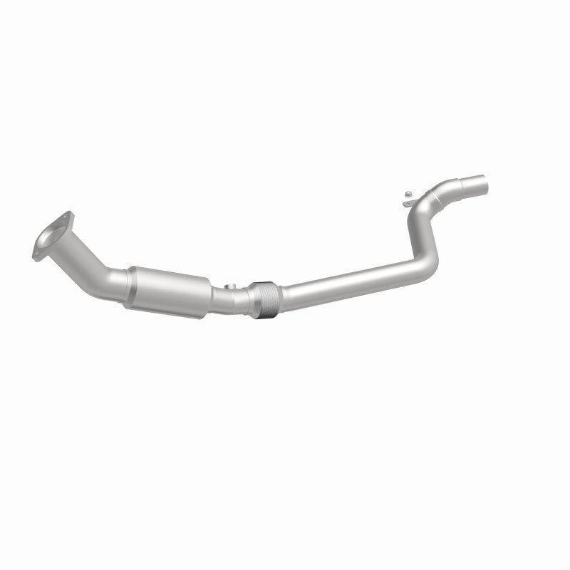 MagnaFlow California Grade CARB Compliant Direct-Fit Catalytic Converter 5561540 360 Degree Image Set