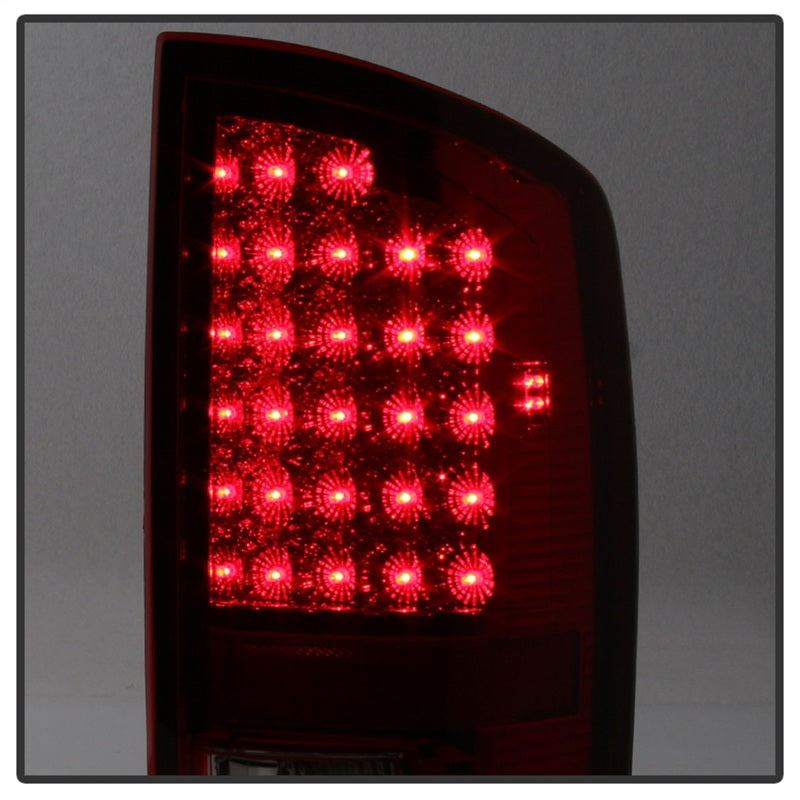SPYDER Xtune Dodge Ram 02-06 1500 / Ram 2500/3500 03-06 LED Tail Light Red Clear ALT-JH-DR02-LED-RC 5072993 5072993 Photo - Unmounted