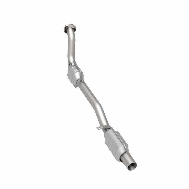 MagnaFlow OEM Grade Federal / EPA Compliant Direct-Fit Catalytic Converter 51819 360 Degree Image Set