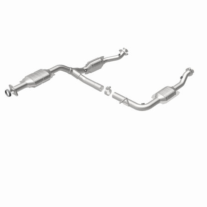 MagnaFlow HM Grade Federal / EPA Compliant Direct-Fit Catalytic Converter 93372 360 Degree Image Set