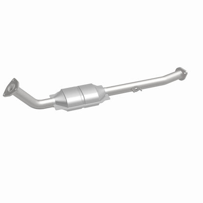 MagnaFlow Toyota Sequoia OEM Grade Federal / EPA Compliant Direct-Fit Catalytic Converter 49578 360 Degree Image Set