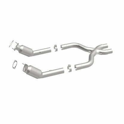 MagnaFlow Ford Mustang California Grade CARB Compliant Direct-Fit Catalytic Converter 5561976 360 Degree Image Set