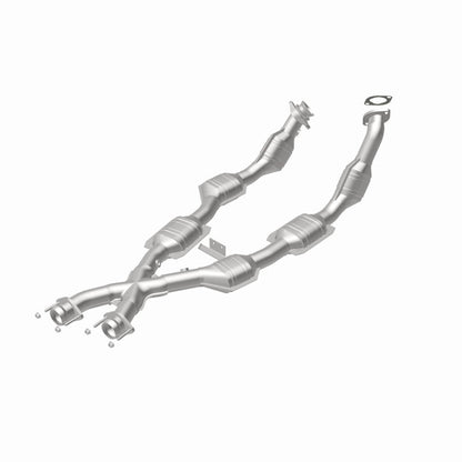 MagnaFlow Ford Mustang California Grade CARB Compliant Direct-Fit Catalytic Converter 441115 360 Degree Image Set