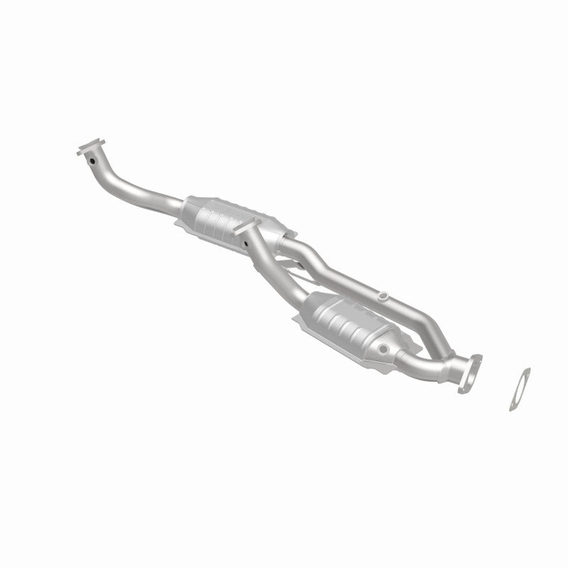 MagnaFlow Ford Windstar HM Grade Federal / EPA Compliant Direct-Fit Catalytic Converter 23543 360 Degree Image Set