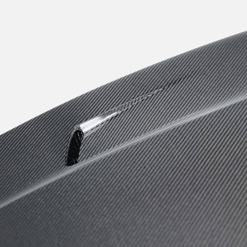 Seibon 22-23 Volkswagen Golf GTI/R Carbon Fiber Hood HD22VWG8-TM User 1