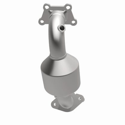 MagnaFlow OEM Grade Federal / EPA Compliant Direct-Fit Catalytic Converter 52001 360 Degree Image Set