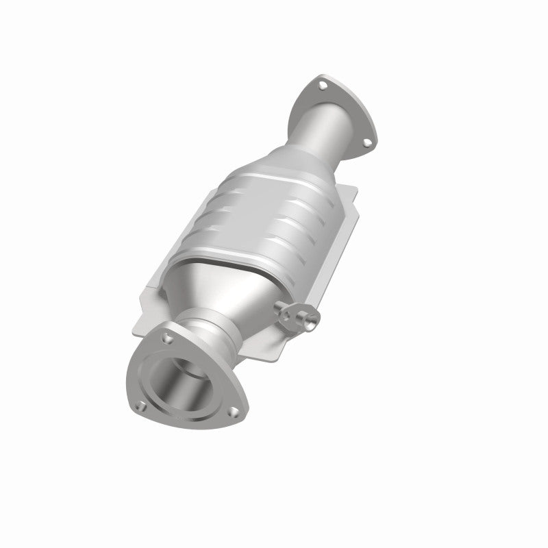 MagnaFlow Toyota Land Cruiser Standard Grade Federal / EPA Compliant Direct-Fit Catalytic Converter 23894 360 Degree Image Set