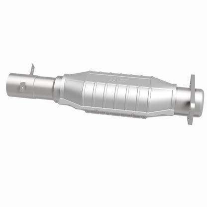 MagnaFlow Standard Grade Federal / EPA Compliant Direct-Fit Catalytic Converter 93486 360 Degree Image Set