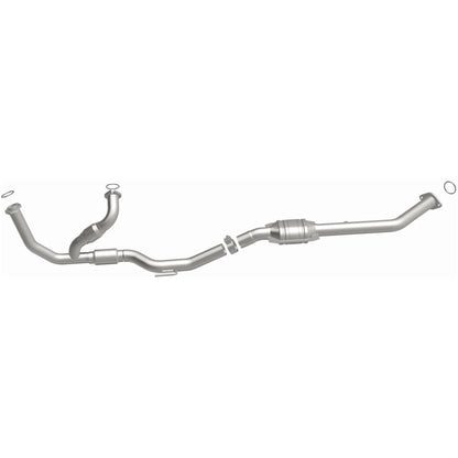 MagnaFlow Toyota Sienna HM Grade Federal / EPA Compliant Direct-Fit Catalytic Converter 23751 Photo - out of package