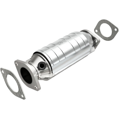 MagnaFlow Nissan HM Grade Federal / EPA Compliant Direct-Fit Catalytic Converter 23706 Photo - Primary