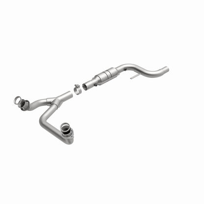 MagnaFlow HM Grade Federal / EPA Compliant Direct-Fit Catalytic Converter 93435 360 Degree Image Set