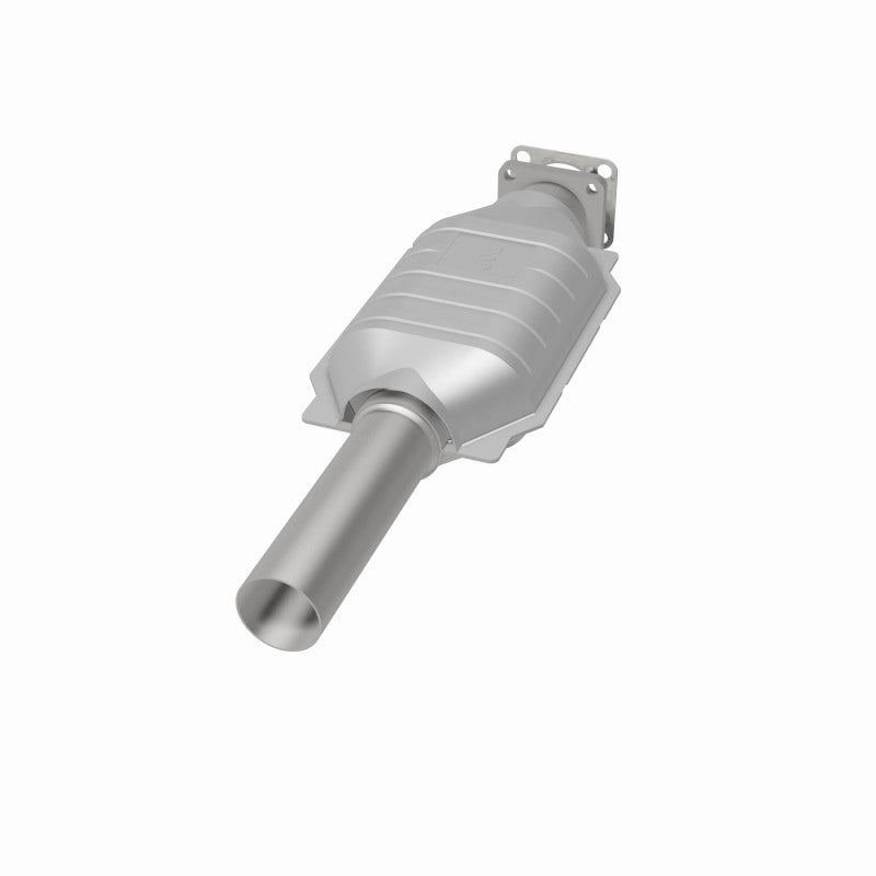 MagnaFlow Jeep California Grade CARB Compliant Direct-Fit Catalytic Converter 3391229 360 Degree Image Set