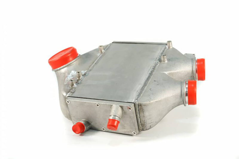CSF F8X m3/m4 - BMW Top Mount Charge-Air-Cooler 8082R Photo - out of package