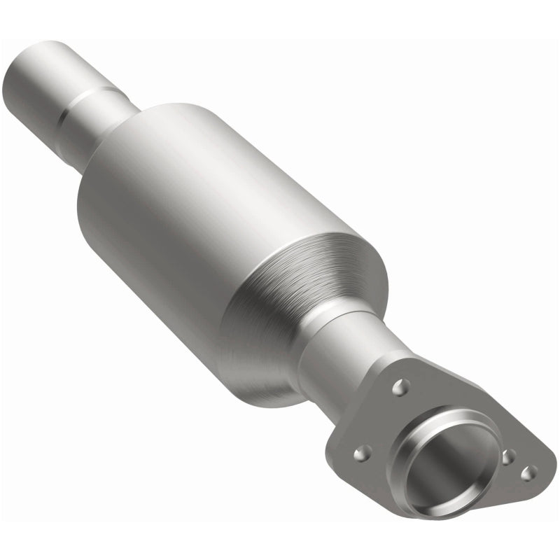 MagnaFlow California Grade CARB Compliant Direct-Fit Catalytic Converter 3322431 Photo - out of package
