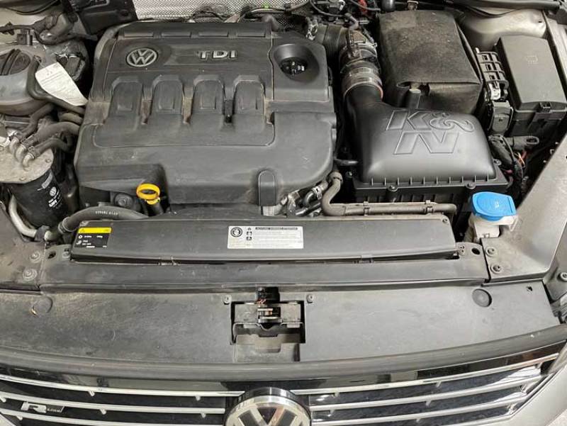 K&N Engineering K&N Performance Intake Kit Volkswagen 1.6/2.0L TDi Enclosed Airbox 57S-9508 57S-9508 Photo - Mounted