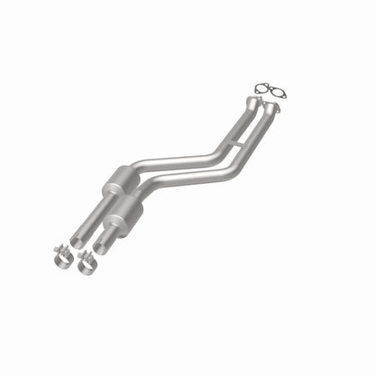 MagnaFlow BMW Z4 OEM Grade Federal / EPA Compliant Direct-Fit Catalytic Converter 51725 360 Degree Image Set