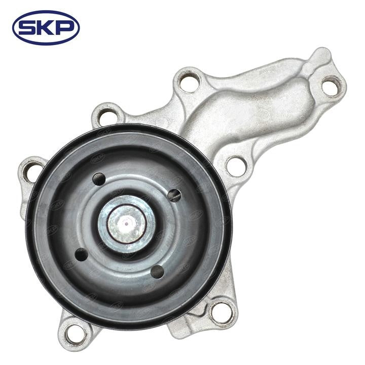 SKP Engine Water Pump SK1704010