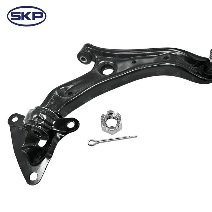 SKP Suspension Control Arm and Ball Joint Assembly SK522114