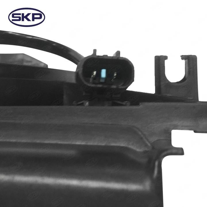 SKP A/C Condenser Fan Assembly SK620736