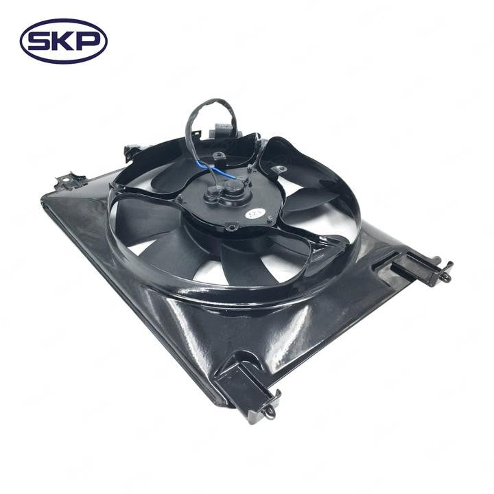 SKP A/C Condenser Fan Assembly SK621011