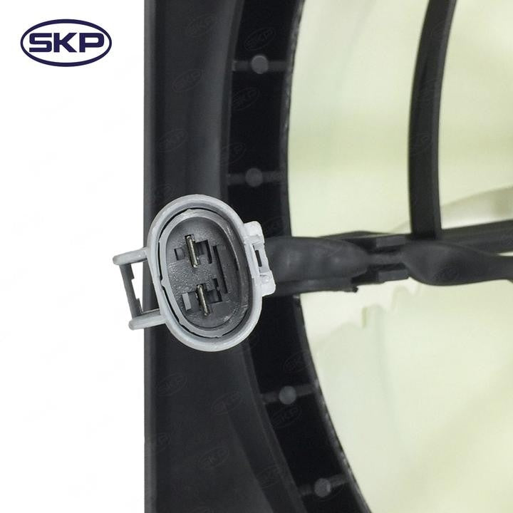 SKP A/C Condenser Fan Assembly SK621371