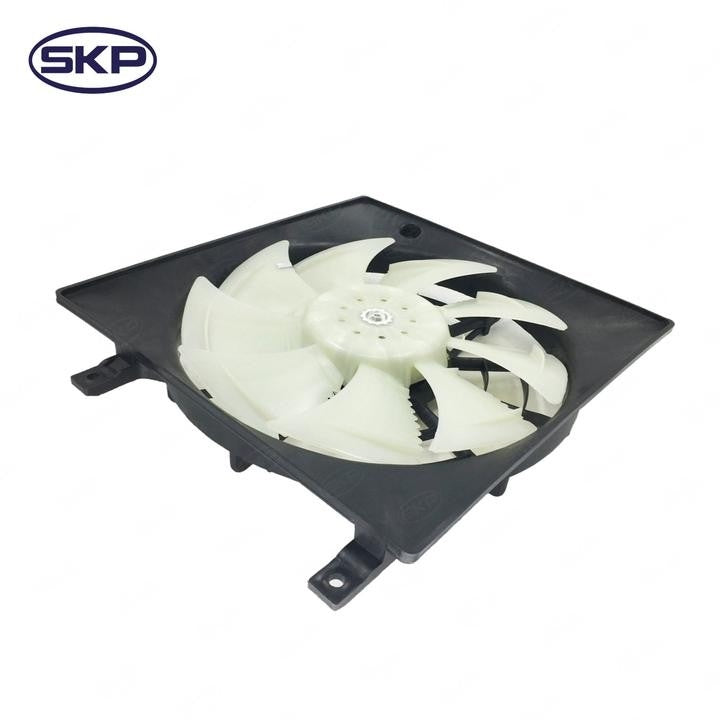 SKP A/C Condenser Fan Assembly SK621371