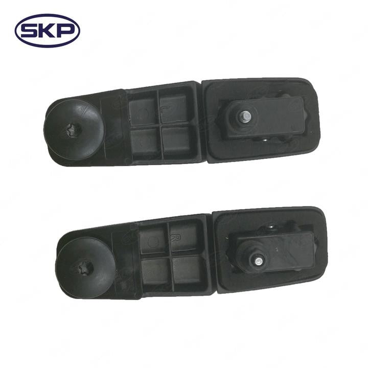 SKP Liftgate Glass Hinge SK924124