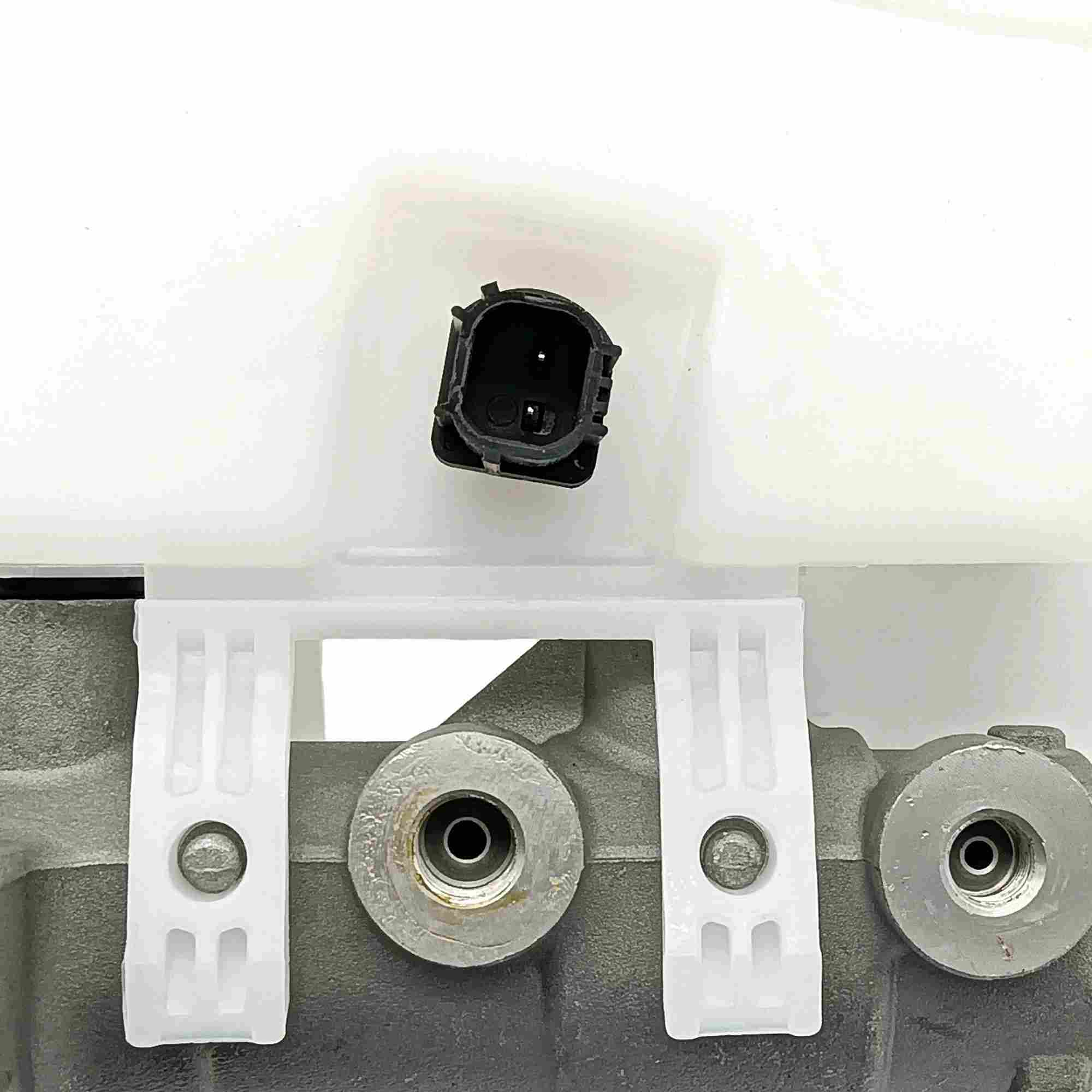 SKP Brake Master Cylinder SKM630492