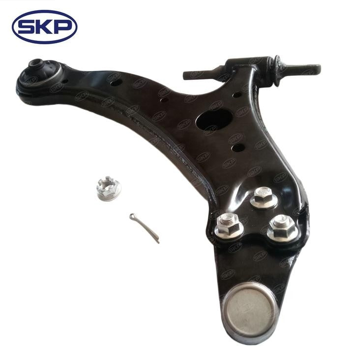 SKP Suspension Control Arm and Ball Joint Assembly SRK621477