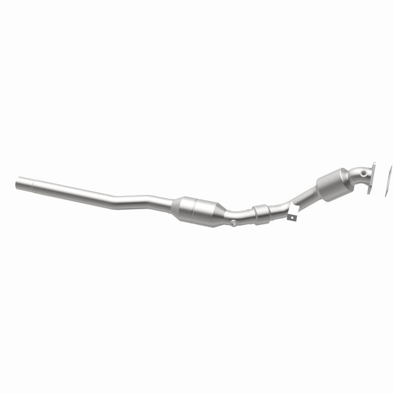 MagnaFlow Audi S4 OEM Grade Federal / EPA Compliant Direct-Fit Catalytic Converter 49915 360 Degree Image Set