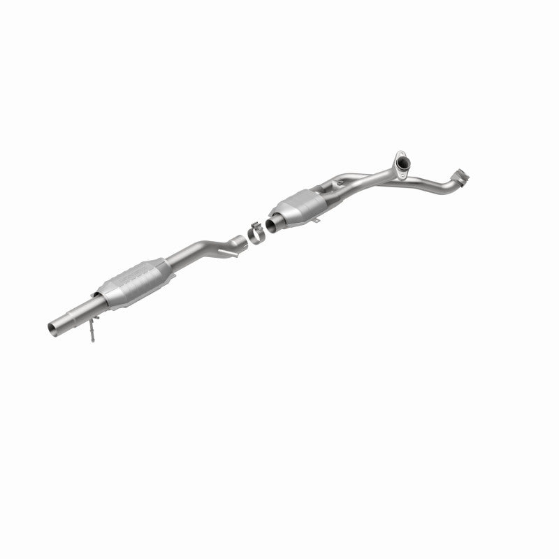 MagnaFlow Ford California Grade CARB Compliant Direct-Fit Catalytic Converter 334302 360 Degree Image Set