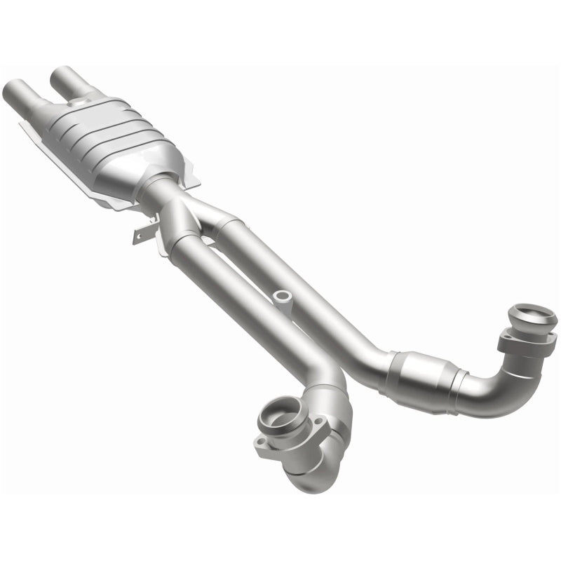 MagnaFlow Alfa Romeo Standard Grade Federal / EPA Compliant Direct-Fit Catalytic Converter 23097 Photo - out of package