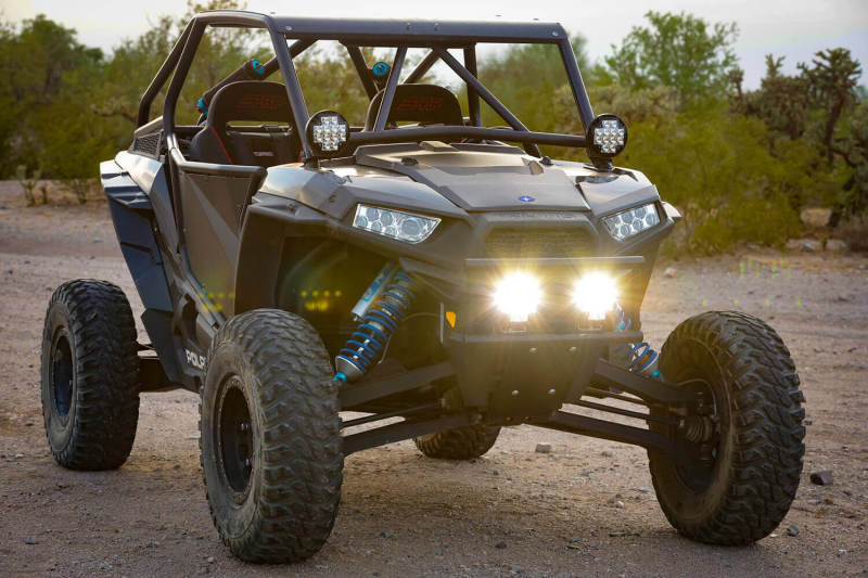 ARB Nacho 5.75in Offroad TM5 Amber White LED Light Set TM522 TM522 Photo - Mounted