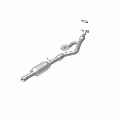 MagnaFlow Hyundai Santa Fe OEM Grade Federal / EPA Compliant Direct-Fit Catalytic Converter 49130 360 Degree Image Set