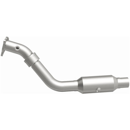 MagnaFlow Chrysler Pacifica California Grade CARB Compliant Direct-Fit Catalytic Converter 4551018 Photo - out of package