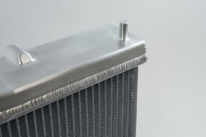 CSF Nissan R33 Skyline GT-R/GTS Full Billet Aluminum High-Performance Radiator 7219 7219 Photo - Close Up