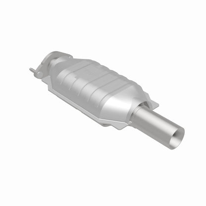 MagnaFlow OEM Grade Federal / EPA Compliant Direct-Fit Catalytic Converter 49981 360 Degree Image Set