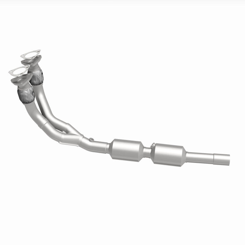 MagnaFlow Volkswagen OEM Grade Federal / EPA Compliant Direct-Fit Catalytic Converter 52289 360 Degree Image Set