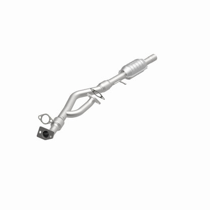 MagnaFlow Hyundai Santa Fe OEM Grade Federal / EPA Compliant Direct-Fit Catalytic Converter 49130 360 Degree Image Set