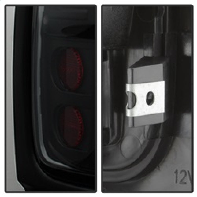 SPYDER xTune Dodge Ram 1500 94-01 Tail Lights - Light Bar LED - Black ALT-ON-DRAM94V3-LBLED-BK 9038860 9038860 Photo - Unmounted