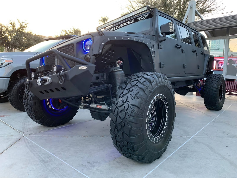 ORACLE Lighting Oracle 7in High Powered LED Headlights - Black Bezel - Dynamic - Dynamic 5769-332 5769-332 Photo - lifestyle view